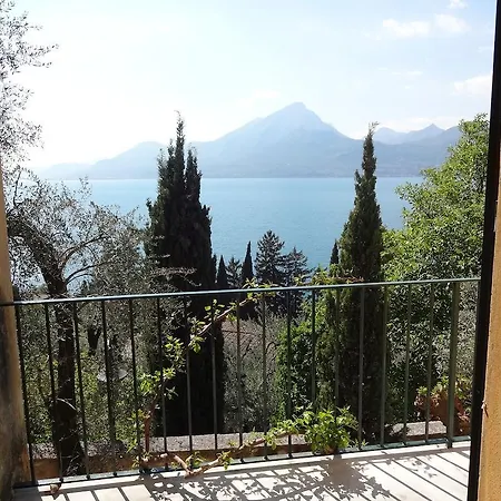 Sanesi Villa *